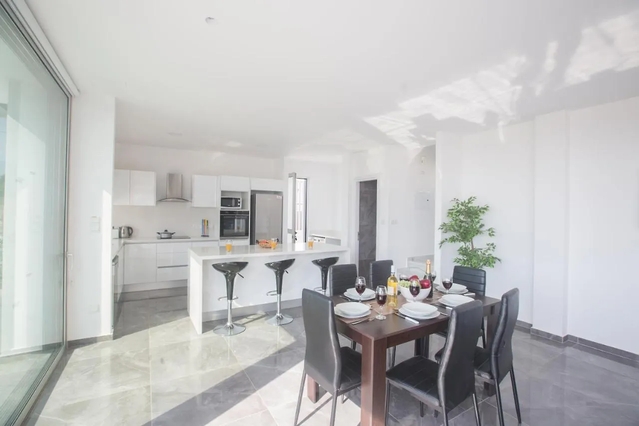 Blue Pearl Villas Protaras 0*,  Cipro