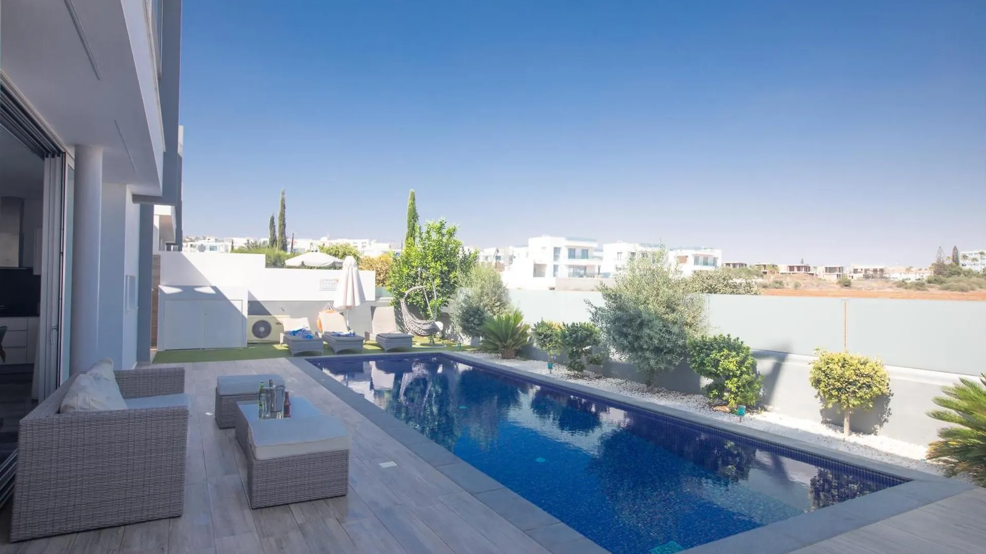 Blue Pearl Villas Protaras
