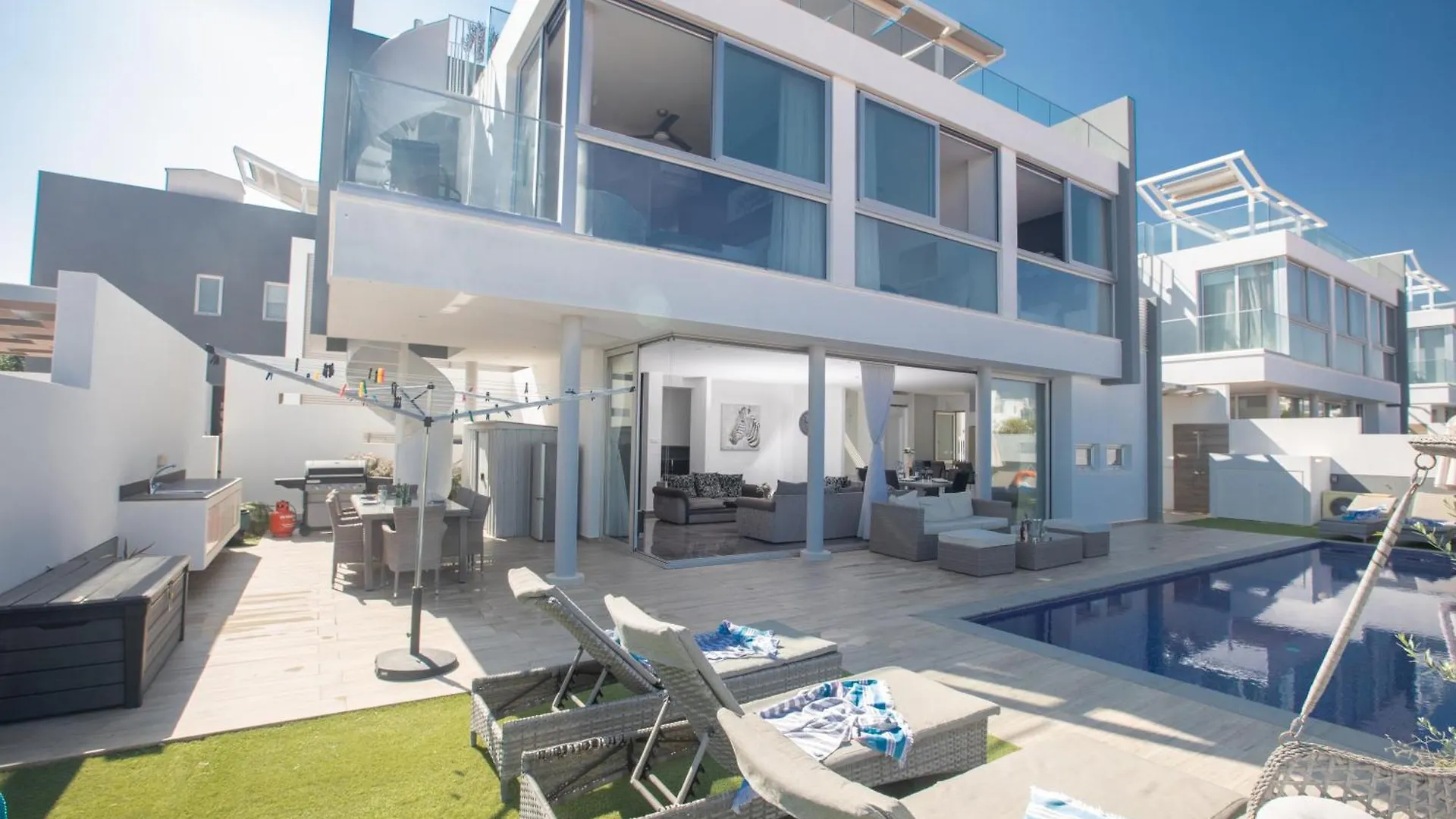 Blue Pearl Villas Protaras Cypr